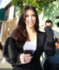 Kim Kardashian spotted shopping on Robertson Blvd in Beverly Hills on October 16th 2009 2