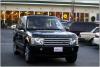 charlize theron range rover