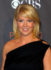 Jenna Elfman arrives at the Peoples Choice Awards 2010 held at Nokia Theatre on January 6th 2010 in Los Angeles 5