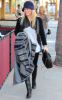 Hilary Duff out for lunch at Magnolia restaurant on January 23rd 2010 in Los Angeles 3