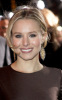 Kristen Bell arrives at the Los Angeles premiere of When January 27th 2010 in Rome at the El Capitan Theatre 6