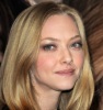 Amanda Seyfried attends the photocall for the movie Chloe at Hotel George V on February 8th 2010 in France 2