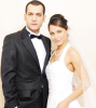 photo of Turkish actor Murat Yildirim with his real wife 9