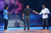 prime 9 of Star Academy on april 16th 2010 picture of Egyptian singer Khaled Selim singin on stage 4